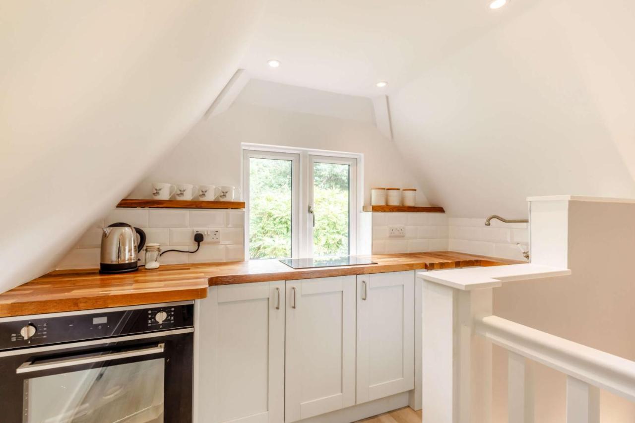 Little Thatch Lovely 2-Bed Converted Workshop Near Weymouth Radipole Eksteriør billede